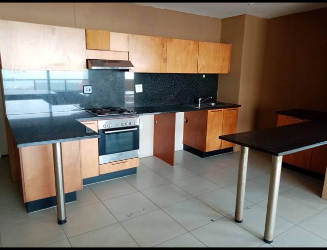 3 BEDROOM APARTMENT TO LET IN POINT WATERFRONT